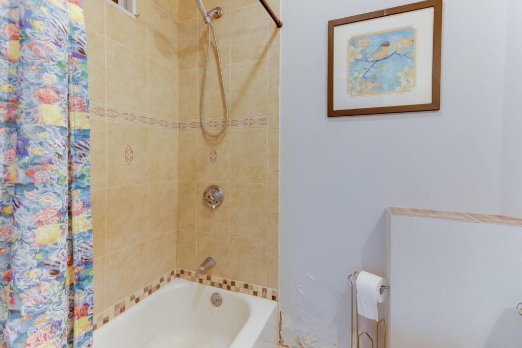 New! Boston Condo Near Mbta, 3Mi To Fenway ! المظهر الخارجي الصورة