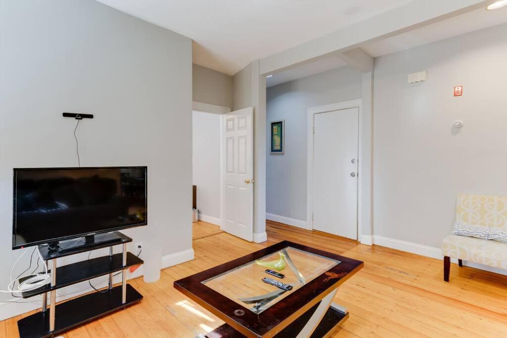 New! Boston Condo Near Mbta, 3Mi To Fenway ! المظهر الخارجي الصورة